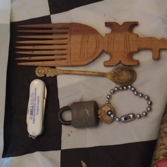 Corbin lock with bonus items - Picture 1 of 2